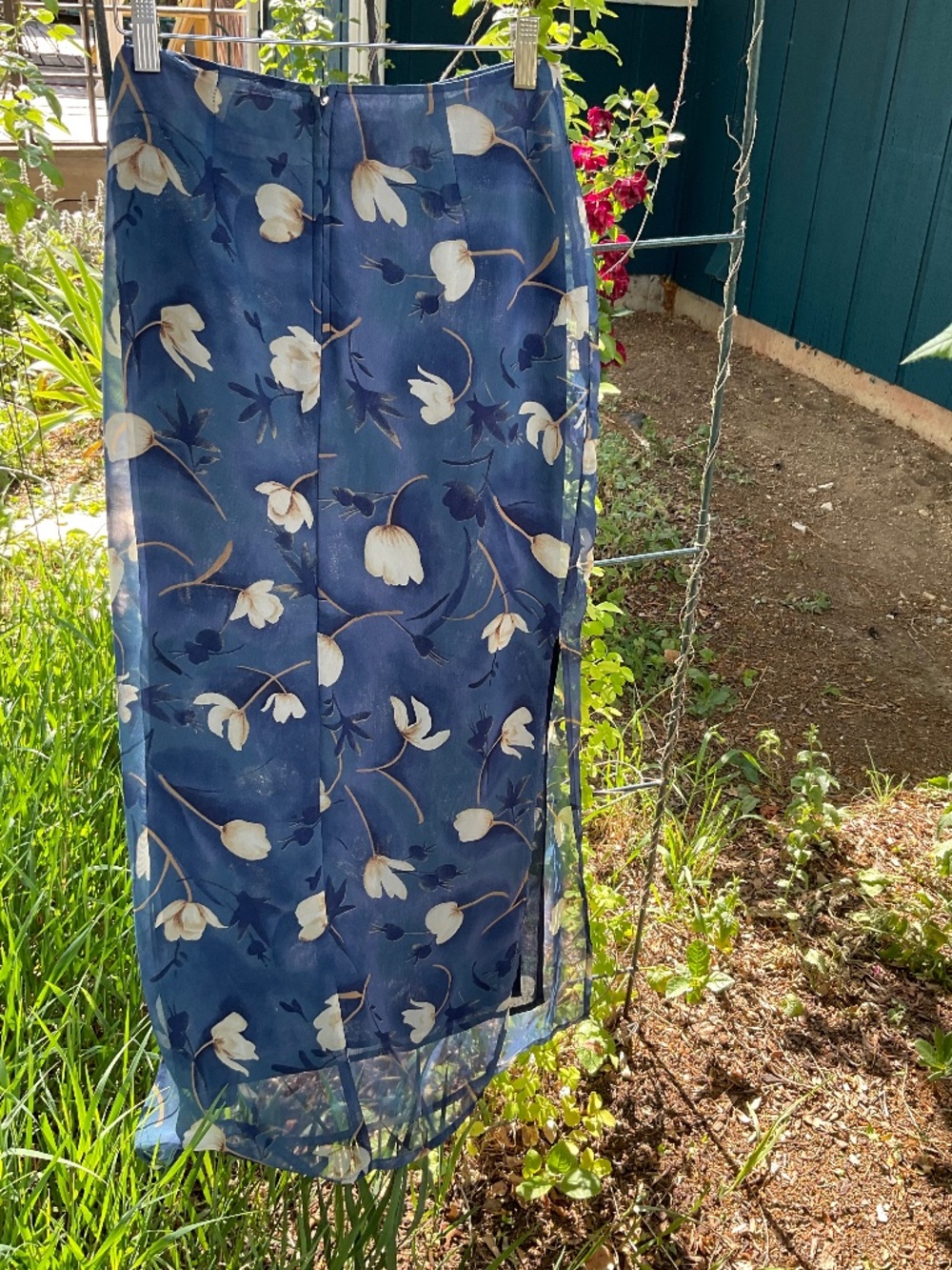 Oh So 90’s Blue Floral Maxi Skirt - Picture 4 of 10